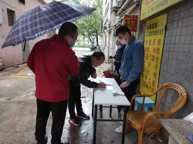 最新疫情動態(tài)下的希望之光，學習變化，自信成就未來