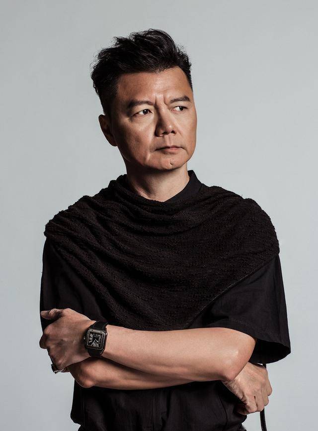 TVB綠葉男演員，演技與角色的無縫融合之旅
