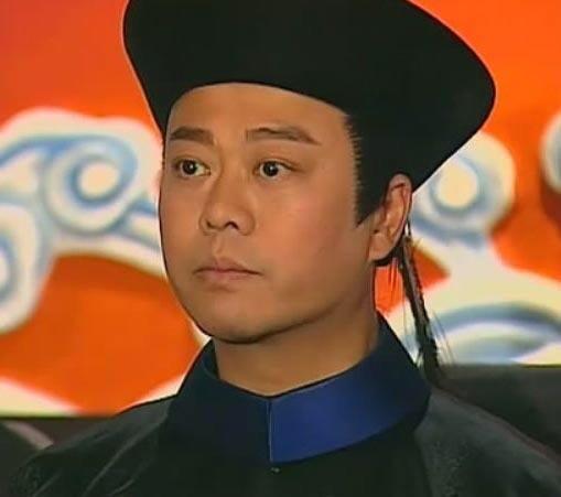 香港喜劇男星的小巷奇遇，發(fā)現(xiàn)隱藏的特色小店